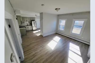 22 Main St. #2, North Andover, MA 01845 - Photo 4