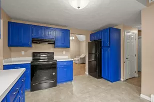 643 Summer St, Rockland, MA 02370 - Photo 10