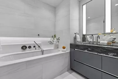 682 Atlantic Ave #37D, Boston, MA 02111 - Photo 14