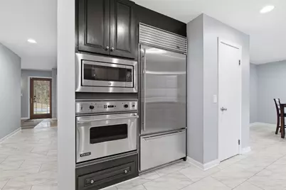 6 Madison Ave, Southampton, MA 01073 - Photo 14