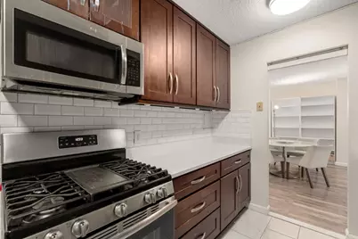 33 Pond Ave #919, Brookline, MA 02445 - Photo 8