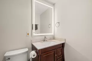 33 Pond Ave, Brookline, MA 02445 - Photo 12