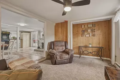 22 Milford St, Medway, MA 02053 - Photo 12