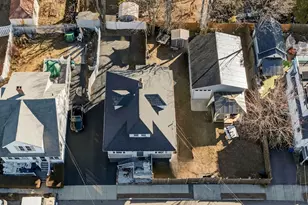 27 Herbert Rd, Quincy, MA 02171 - Photo 2