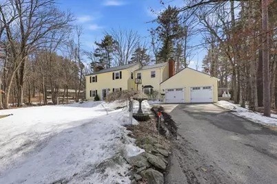 13 Woodlawn Dr, Sturbridge, MA 01566 - Photo 2