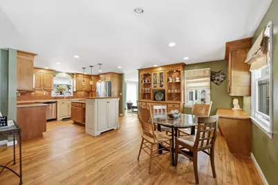 13 Woodlawn Dr, Sturbridge, MA 01566 - Photo 6