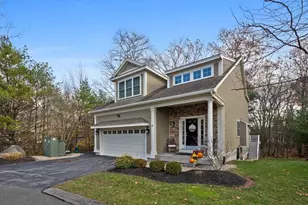 37 White Cedar Dr, Middleton, MA 01949 - Photo 2