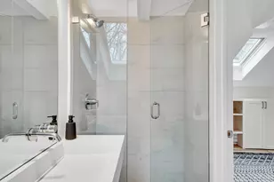 138 Pleasant St, Cambridge, MA 02139 - Photo 14