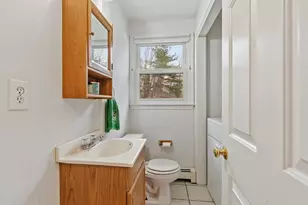 27 Merrimac Dr, Pepperell, MA 01463 - Photo 12