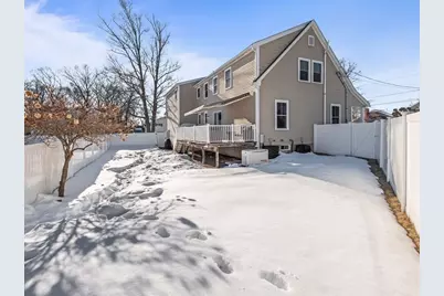 81 Longmeadow Dr, Lowell, MA 01852 - Photo 40