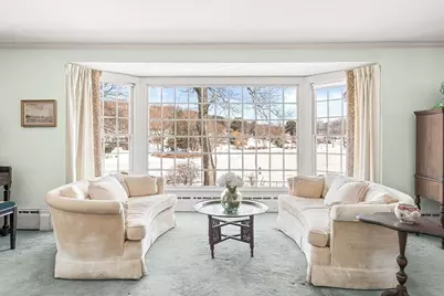 10 Dartmouth Street, Winchester, MA 01890 - Photo 8