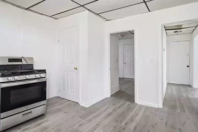 43 Wamesit St, Lowell, MA 01852 - Photo 28