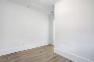 43 Wamesit St, Lowell, MA 01852 - Photo 12