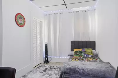 43 Wamesit St, Lowell, MA 01852 - Photo 8