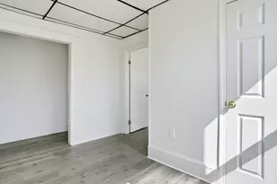 43 Wamesit St, Lowell, MA 01852 - Photo 20