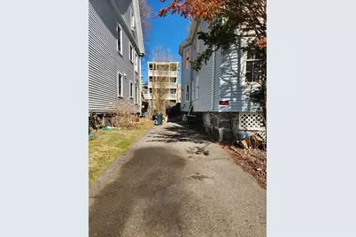 5 Weyanoke Street, Boston, MA 02124 - Photo 6