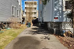 5 Weyanoke St, Boston, MA 02124 - Photo 6