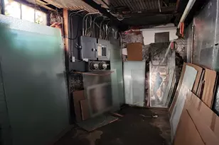 5 Weyanoke St, Boston, MA 02124 - Photo 28