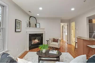 112 Porter St #3, Melrose, MA 02176 - Photo 8