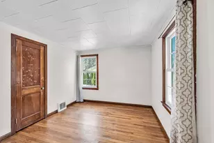 48 Fairview St A/K/A 15 Shaw St, East Longmeadow, MA 01028 - Photo 20