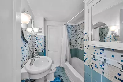 48 Fairview St A/K/A 15 Shaw St, East Longmeadow, MA 01028 - Photo 14