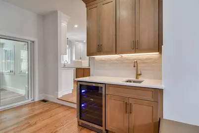 75 Cottage St, Natick, MA 01760 - Photo 16