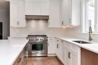 75 Cottage St, Natick, MA 01760 - Photo 8