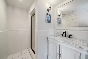 25 Longmeadow Rd, Wellesley, MA 02482 - Photo 28