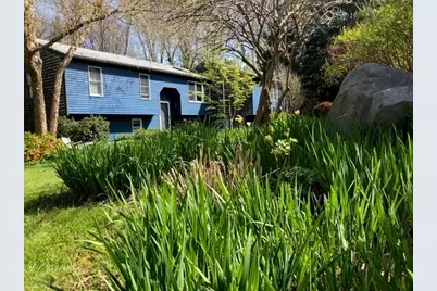 16 Reed Farm Rd, Lakeville, MA 02347 - Photo 2