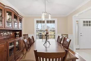 179 Pleasant St, Framingham, MA 01701 - Photo 6