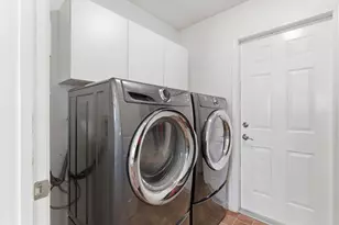 179 Pleasant St, Framingham, MA 01701 - Photo 26