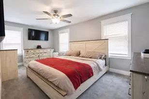 182 Marsden St, Springfield, MA 01109 - Photo 8