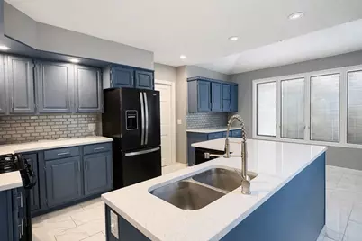 182 Marsden St., Springfield, MA 01109 - Photo 4