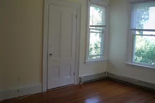 518 Watertertown St, Newton, MA 02460 - Photo 2