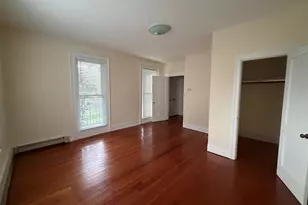 518 Watertertown St, Newton, MA 02460 - Photo 4
