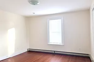 518 Watertertown St, Newton, MA 02460 - Photo 6