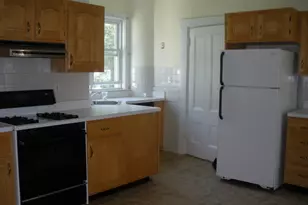 518 Watertertown St, Newton, MA 02460 - Photo 6