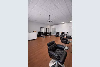 289-291 Watertown St, Newton, MA 02458 - Photo 4