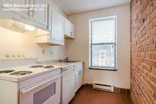 4 Cypress Rd, Boston, MA 02135 - Photo 12