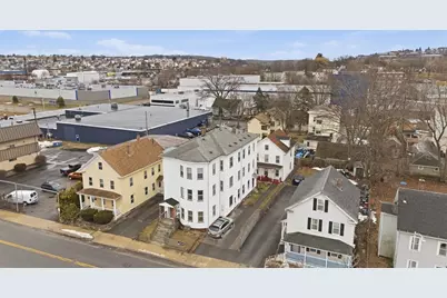 83 Canterbury St, Worcester, MA 01603 - Photo 2