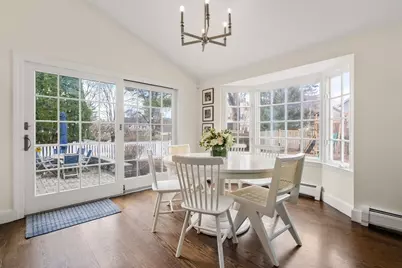 2 Cavanagh Rd, Wellesley, MA 02481 - Photo 8