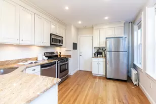 76 W Cedar St, Boston, MA 02114 - Photo 6