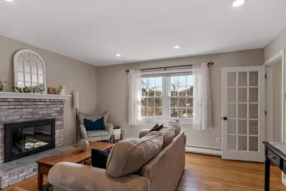 21 Potter Rd, Framingham, MA 01701 - Photo 4