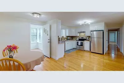 437 Salisbury St, Worcester, MA 01609 - Photo 6