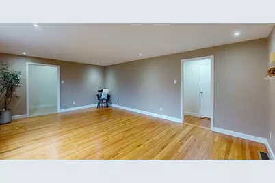 437 Salisbury St, Worcester, MA 01609 - Photo 22