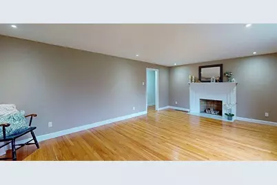437 Salisbury St, Worcester, MA 01609 - Photo 20