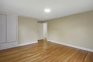 437 Salisbury St, Worcester, MA 01609 - Photo 8