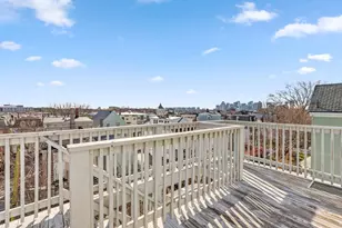167 Lexington St, Boston, MA 02128 - Photo 16