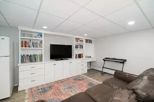 4 Ciaramitaro Ct, Gloucester, MA 01930 - Photo 32
