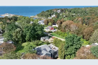 4 Ciaramitaro Ct, Gloucester, MA 01930 - Photo 1